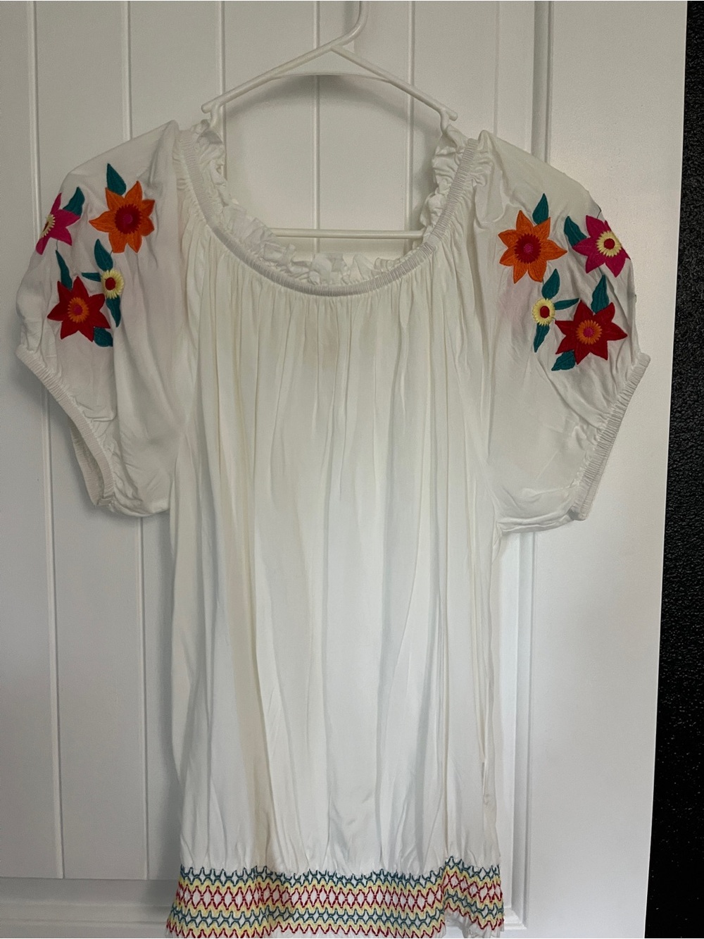 Solitaire White Peasant Top with Pink & Orange Floral Embroidery